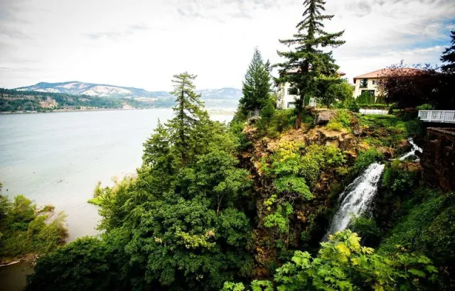Columbia Gorge, Hood River