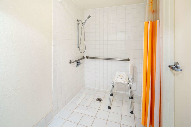 La Quinta Inn & Suites by Wyndham Thousand Oaks - Newbury Park - larawan 1