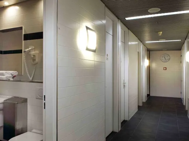 Mercure Hotel Schiphol Terminal - photo 3