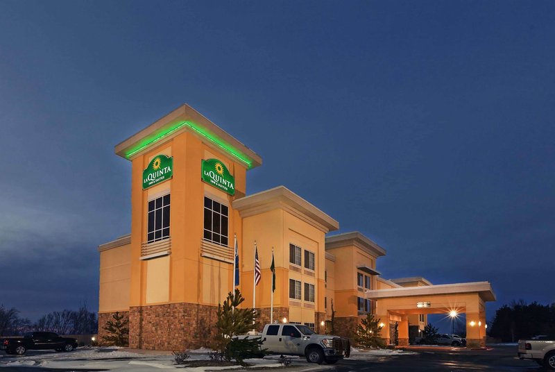 La Quinta Inn  Suites by Wyndham Elk City - photo 1