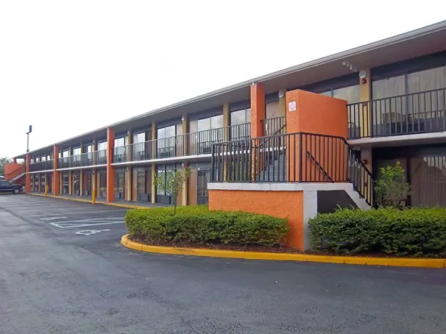 Americas Best Value Inn Florida Turnpike & I-95, Fort Pierce