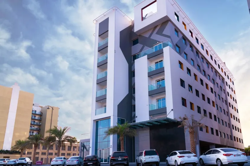 Resivation Hotel - photo 1