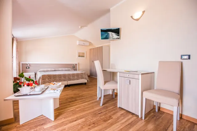 Hotel Fabricia - photo 3
