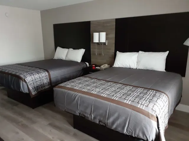Travelodge by Wyndham Virginia Beach Bay Beach - photo 4