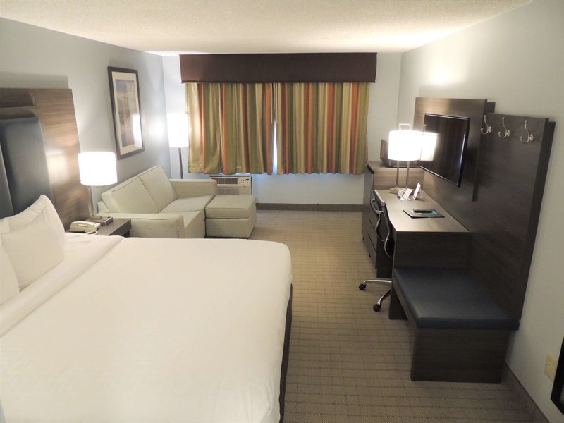 SureStay Hotel by Best Western SeaTac North - photo 1