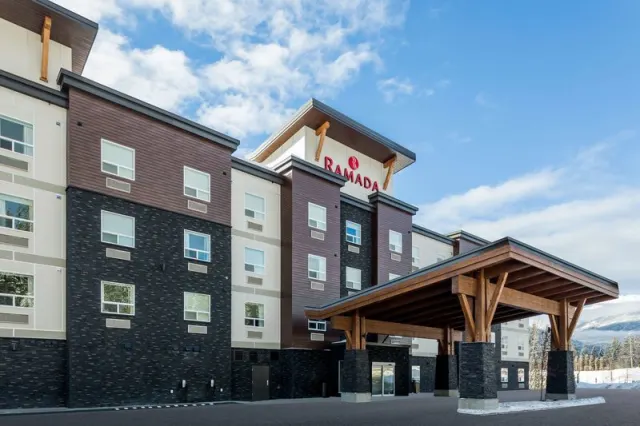 Ramada by Wyndham Revelstoke, British Columbia