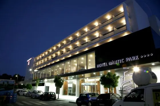 RV Hotels Nautic Park