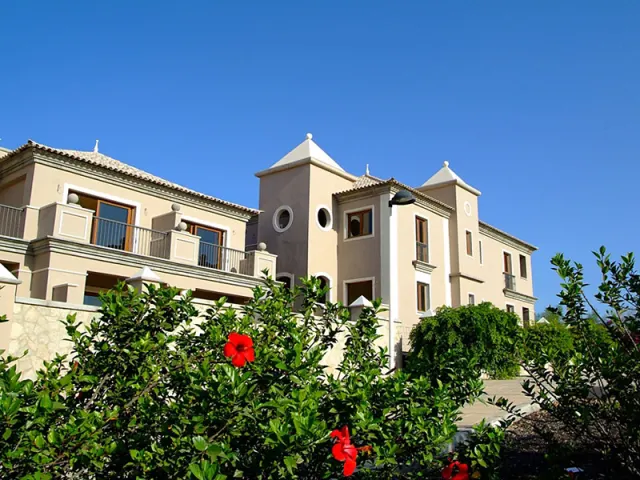 Marylanza Suites & Spa - photo 3