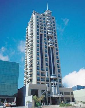 Estanplaza Funchal-Faria Lima - photo 1