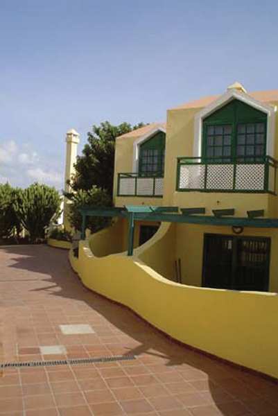 Hotel Playa Caleta - photo 2