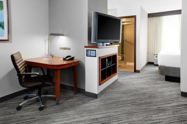 Hyatt Place Albuquerque Airport - photo 3