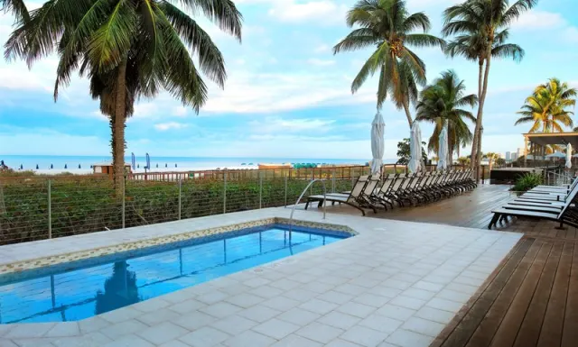 Hilton Marco Island Beach Resort and Spa, Florida