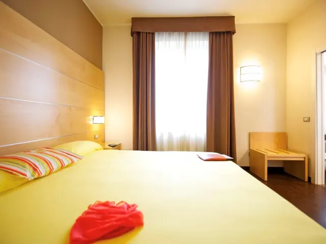 ibis Styles Parma Toscanini - foto 4
