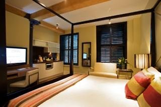 Roomzzz Aparthotel Manchester City