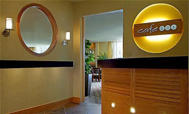 DoubleTree by Hilton Halifax Dartmouth, Nova Scotia