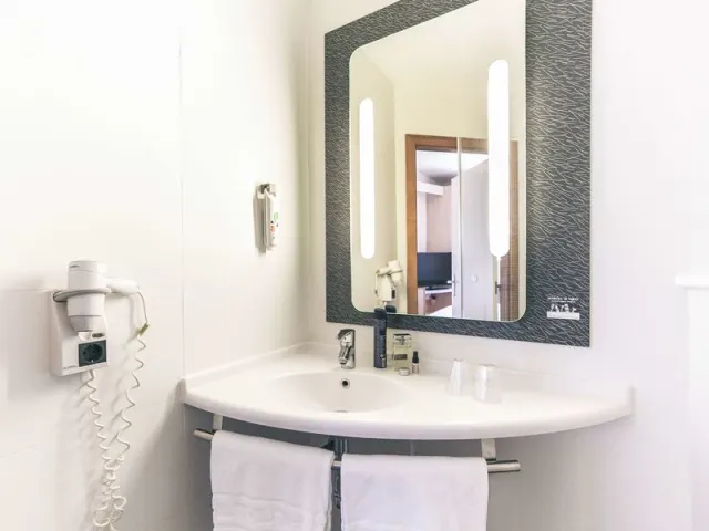 ibis Jerez de La Frontera - foto 4