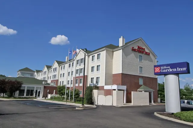 Hilton Garden Inn Westbury, Westbury