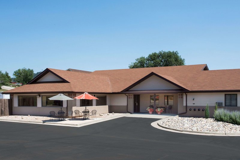 Super 8 by Wyndham Hot Springs - photo 1
