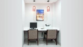 Holiday Inn Express  Suites Nashville I40  I 24 - photo 4