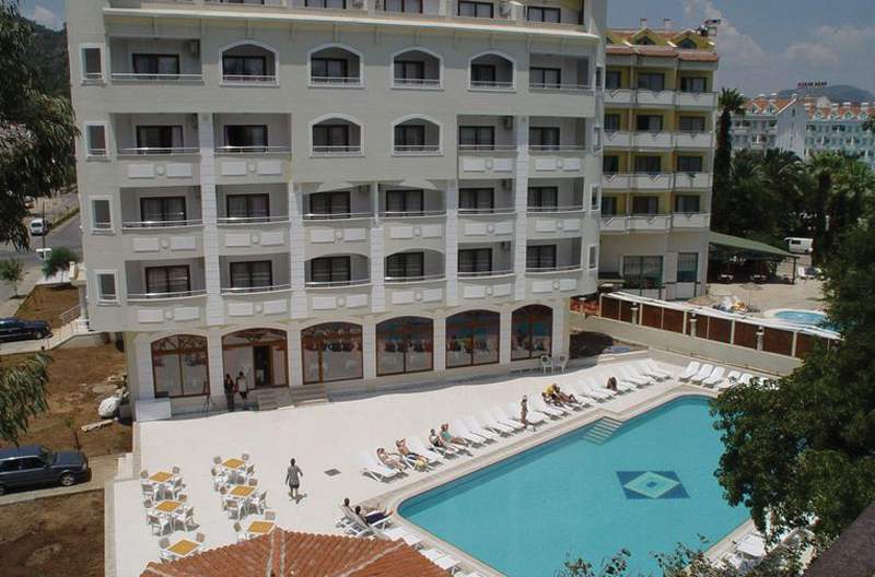 My Dream Hotel - photo 1