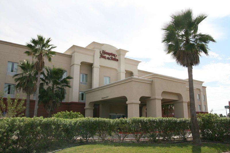Hampton Inn and Suites Brownsville - photo 1