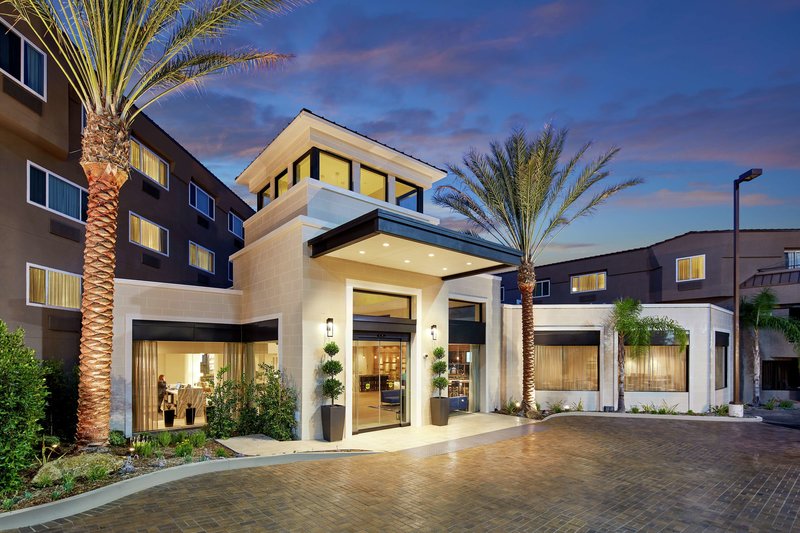 Hilton Garden Inn San Diego Mission Valley Stadium - photo 1