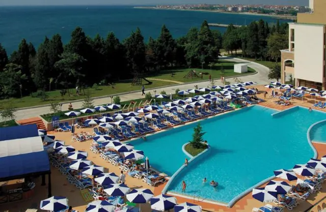 Sol Nessebar Resort - photo 4