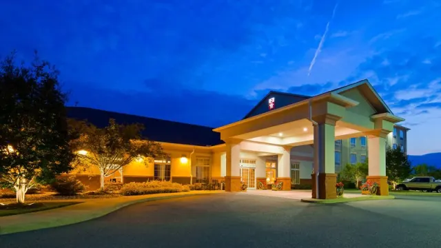 Crossroads Hotel - photo 4