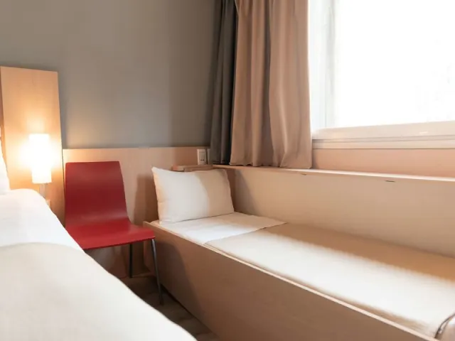 ibis Pilar - photo 3