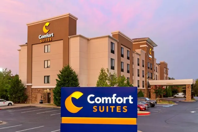 Comfort Suites Little Rock West - photo 3