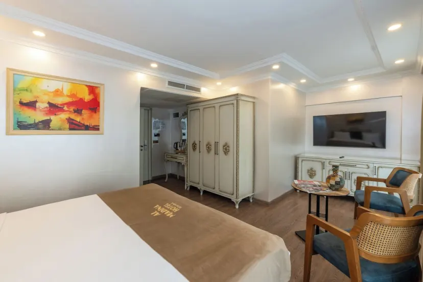 Czn Burak Hotel - photo 1