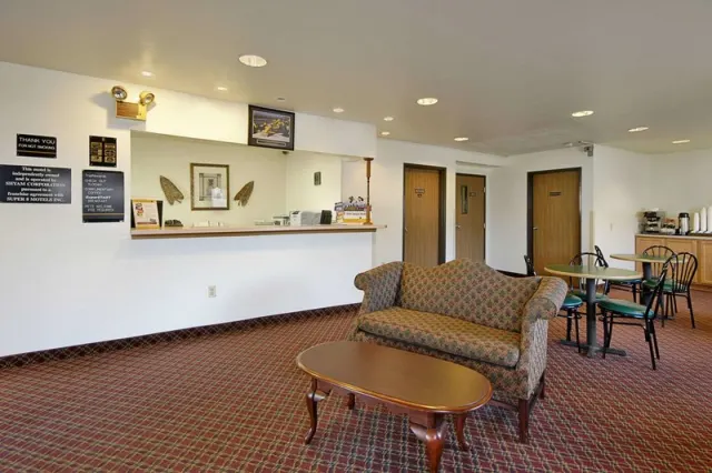 Ramada by Wyndham York Harrisburg Hershey - photo 2