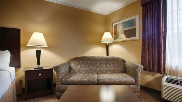 Best Western Natchitoches Inn - photo 2
