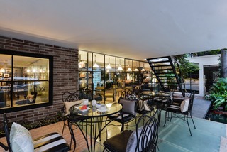 Davinci Hotel and Suites - photo 1
