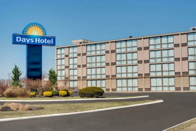 Days Hotel by Wyndham Toms River Jersey Shore, New Jersey