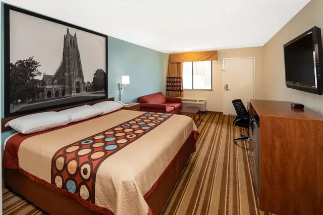 Super 8 by Wyndham Burlington NC - photo 4