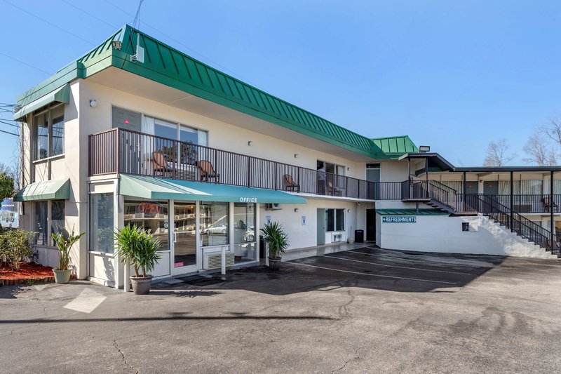 Econo Lodge - 照片 1