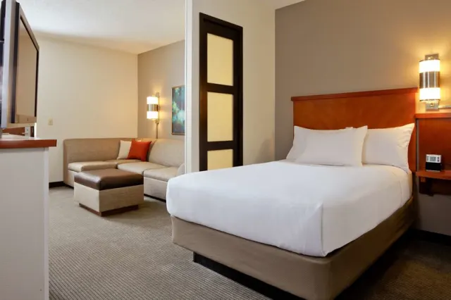 Hyatt Place BostonMedford - photo 3