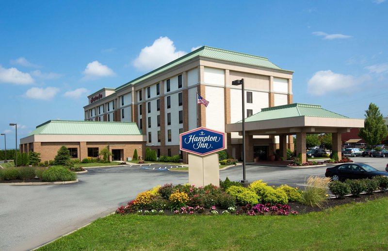 Hampton Inn Coventry - photo 1