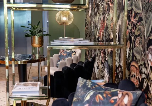 Hotel Carolinenhof - photo 2