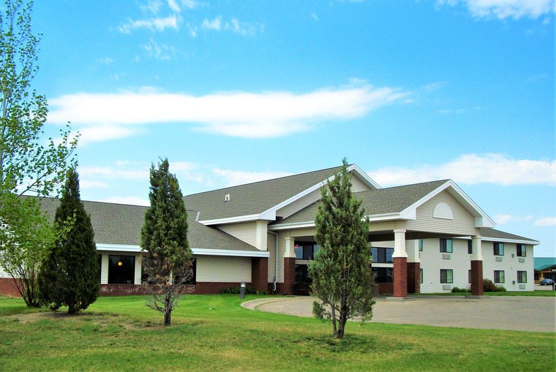 AmericInn by Wyndham Beulah - photo 1