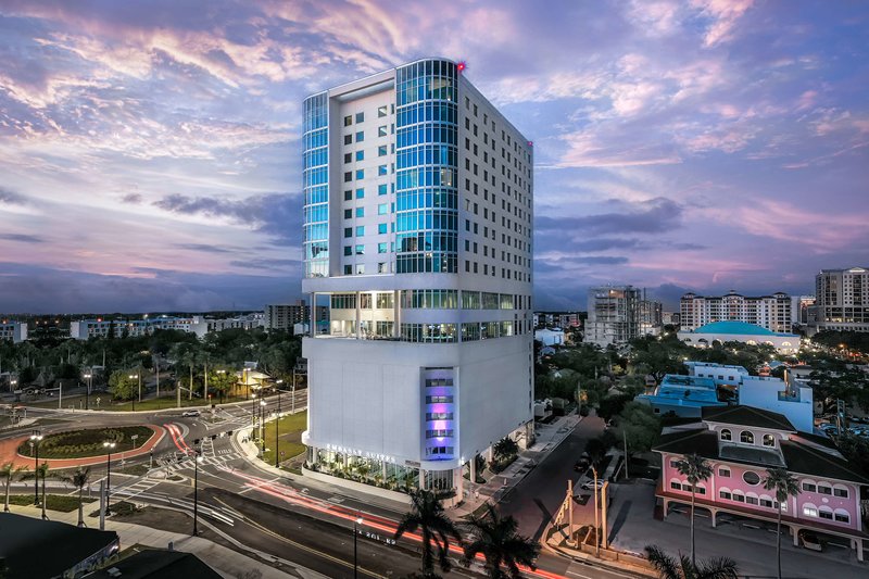 Embassy Suites by Hilton Sarasota - photo 1