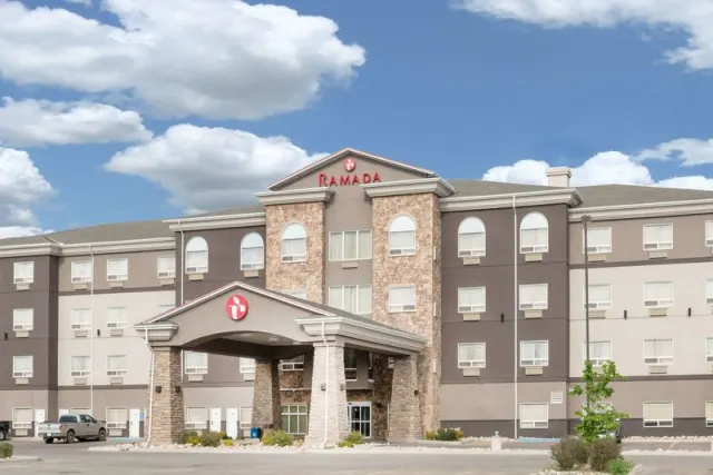 Ramada by Wyndham Olds, Alberta