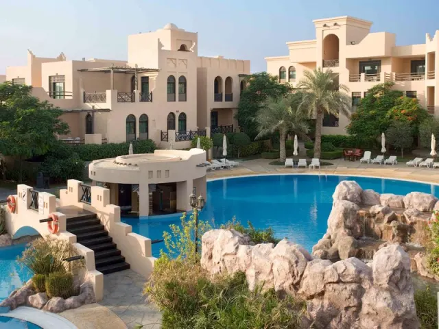 Novotel Bahrain Al Dana Resort - photo 4