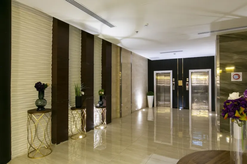 Hotel Zara - foto 1