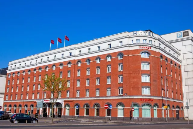 Ramada by Wyndham Belfast City Centre - photo 2