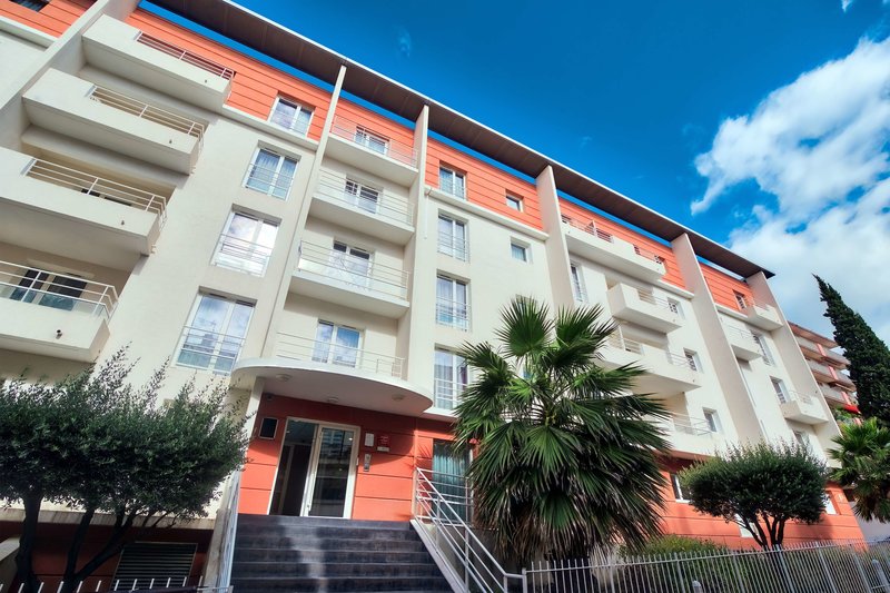 Zenitude Hôtel-Résidences Béziers Centre - photo 1