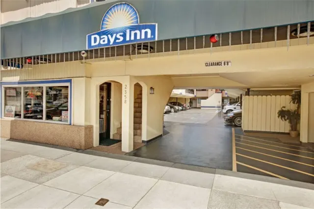 Days Inn by Wyndham San Francisco - Lombard - photo 2