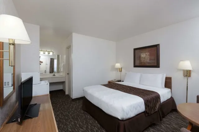 Super 8 by Wyndham Fort Bragg - foto 2