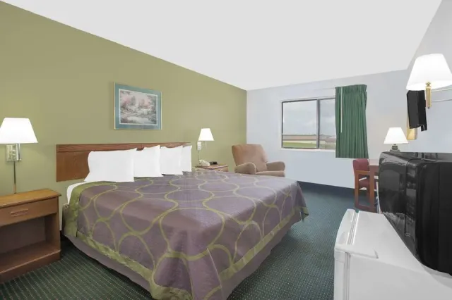 Super 8 by Wyndham Chillicothe - photo 4